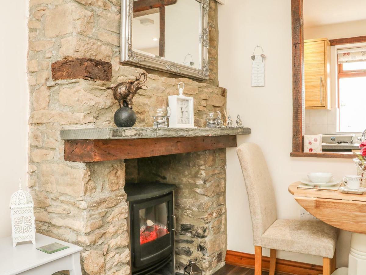 Cedarwood Cottage Winkleigh Buitenkant foto